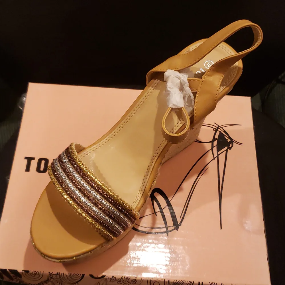TOP Moda New ROYAL-1 Espadrille Platform Wedge Sandals Womens 10 NWT Gold Silver - Picture 3 of 15